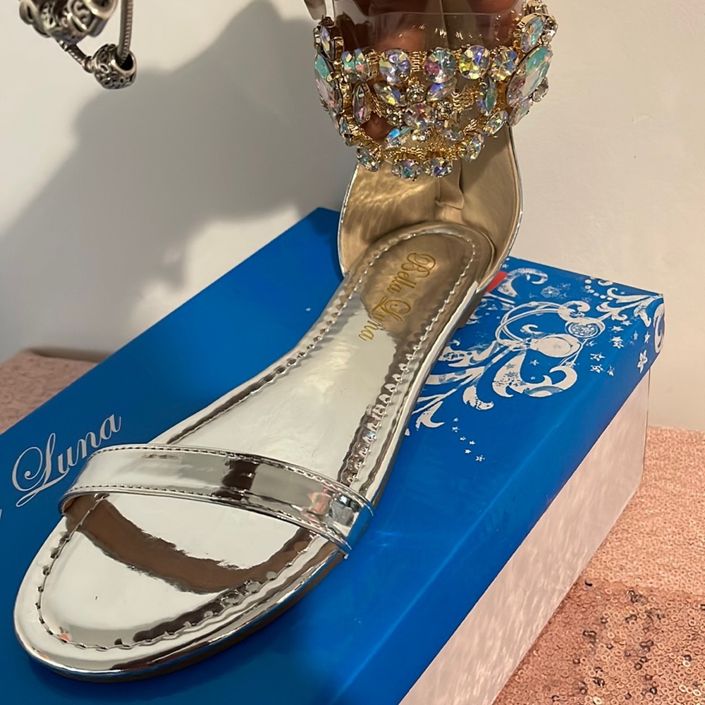 Stone ankle strap Sandal